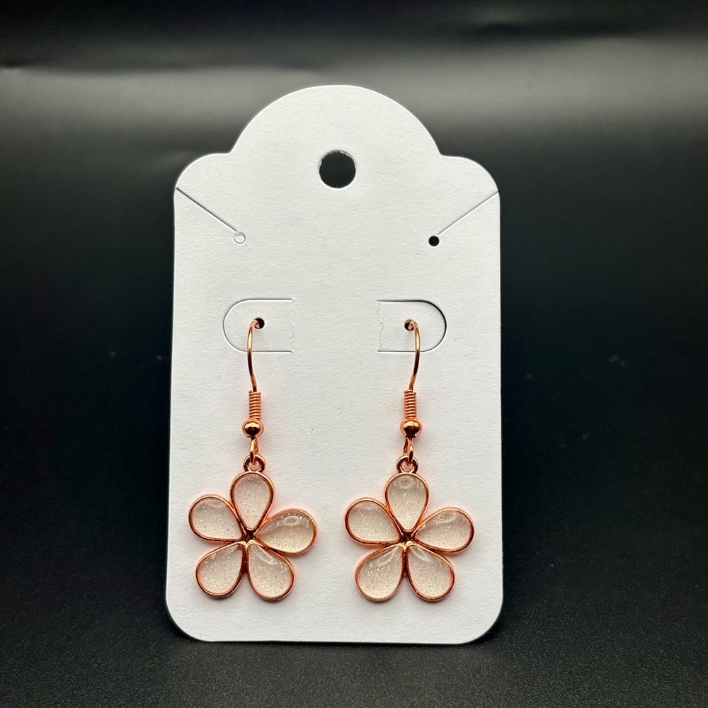 Elegant Flower Drop Earrings- HANDMADE